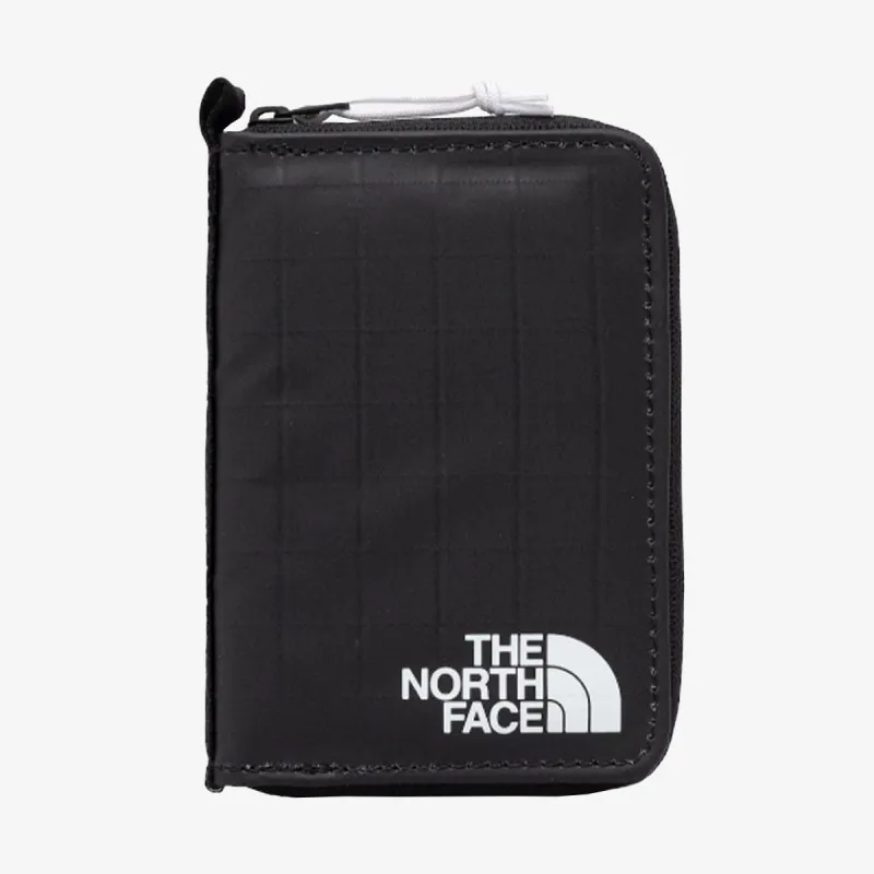 The North Face Base Camp Voyager 
