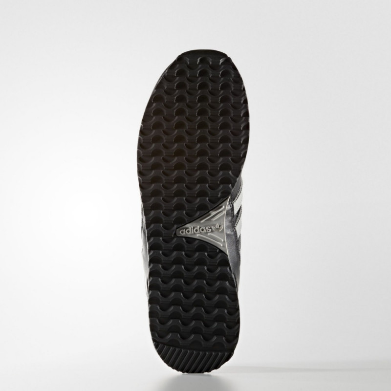 adidas ZX 750 