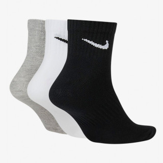 Nike Everyday Cushioned Training Ankle Socks 