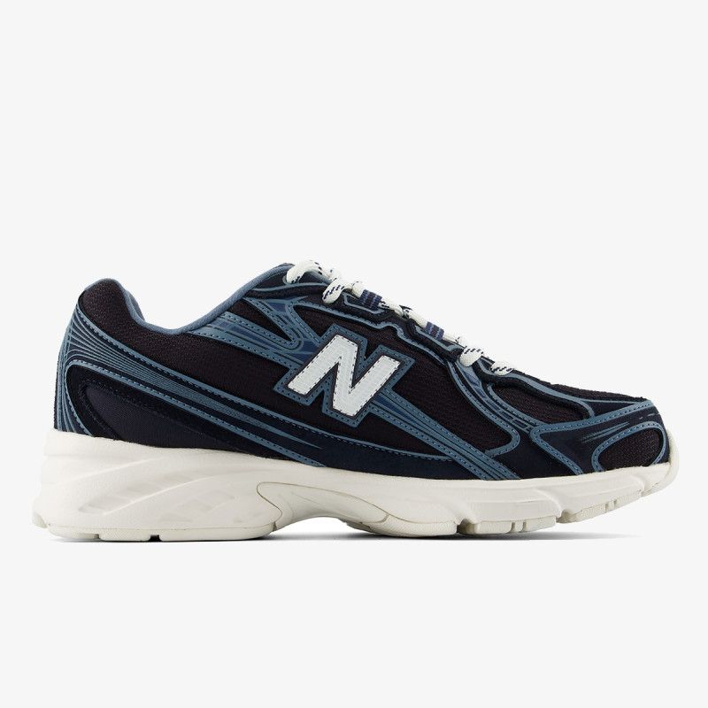New Balance 740 