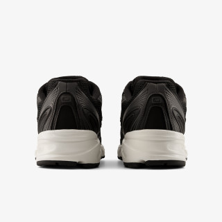 New Balance 740 