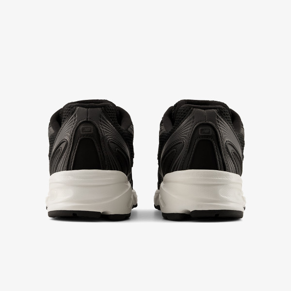 New Balance 740 
