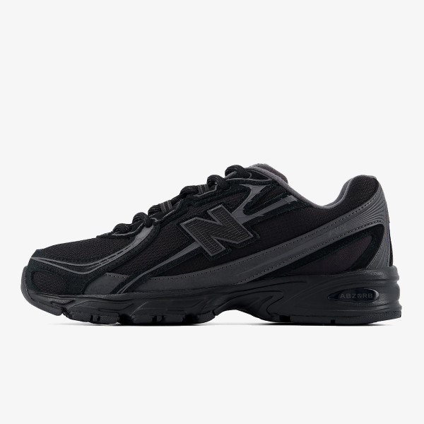 New Balance 740 