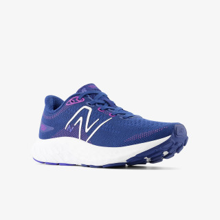 New Balance Evoz 