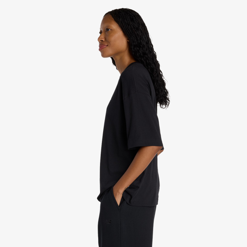 New Balance Visibly Loved Oversized T-Shirt 