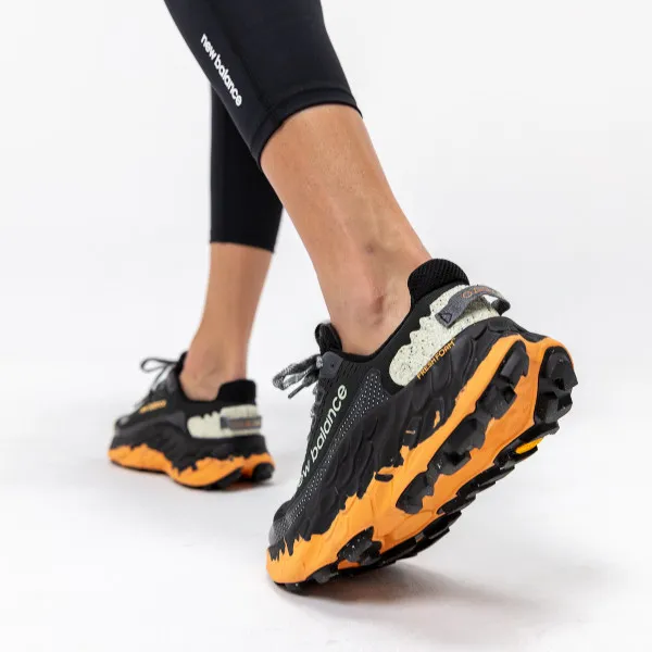 NEW BALANCE MORE 